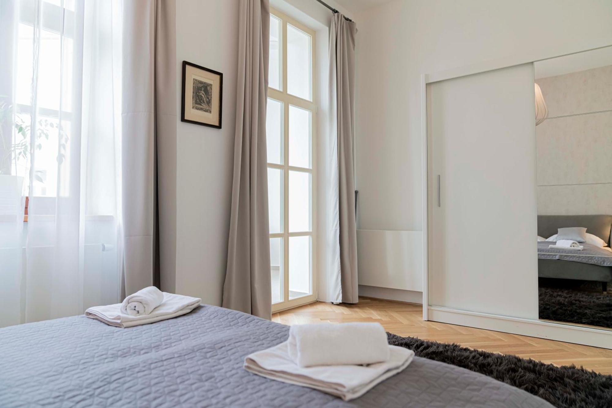 Apartmany Marienhof Znojmo Luaran gambar